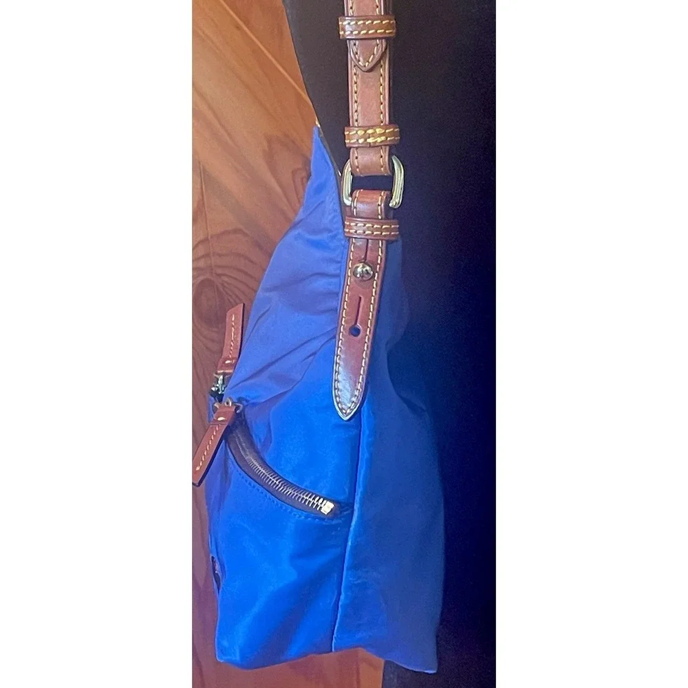 Dooney & Bourke Dillon Blue Nylon Hobo Bag Brown Leather Duck Logo Purse⁠